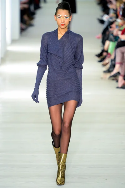 Look 5